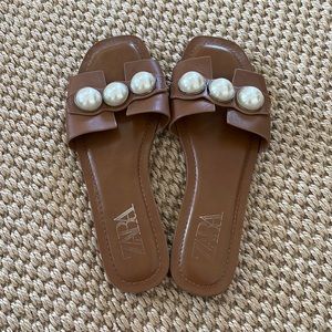 ZARA PEARL SLIDES SANDALS